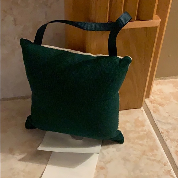 Longaberger Christmas Pillow - Picture 4 of 5